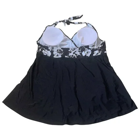 Plus Size 3XL Backless Halter Swimdress w/ Boy Shorts – Black Floral - Picture 6 of 7